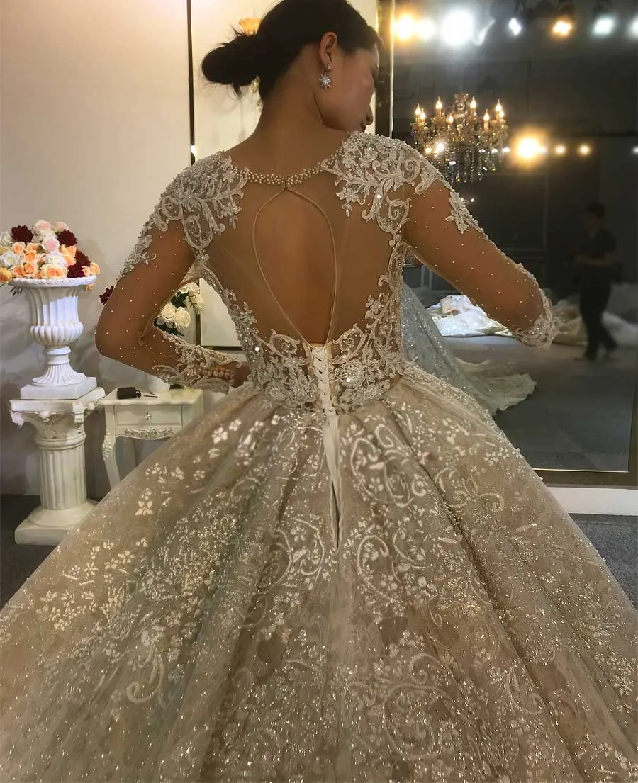 AM587 Haute Couture Pearl Beaded Crystal Beaded Luxury Backless Long Sleeve Ball Gown Wedding Dress