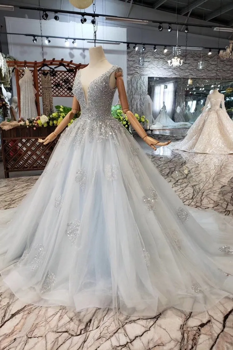 Ball Gown Deep V Neck Sleeveless Tulle Wedding Dress Prom Dress With Beading N1671