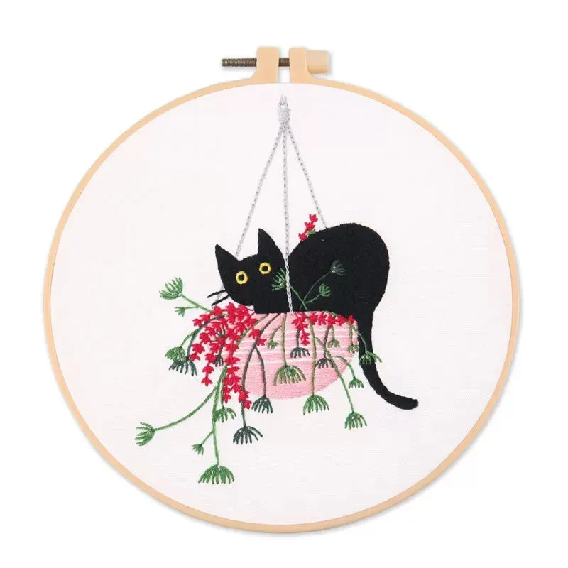 Black Cat Modern Hand Embroidery Kit 20cm