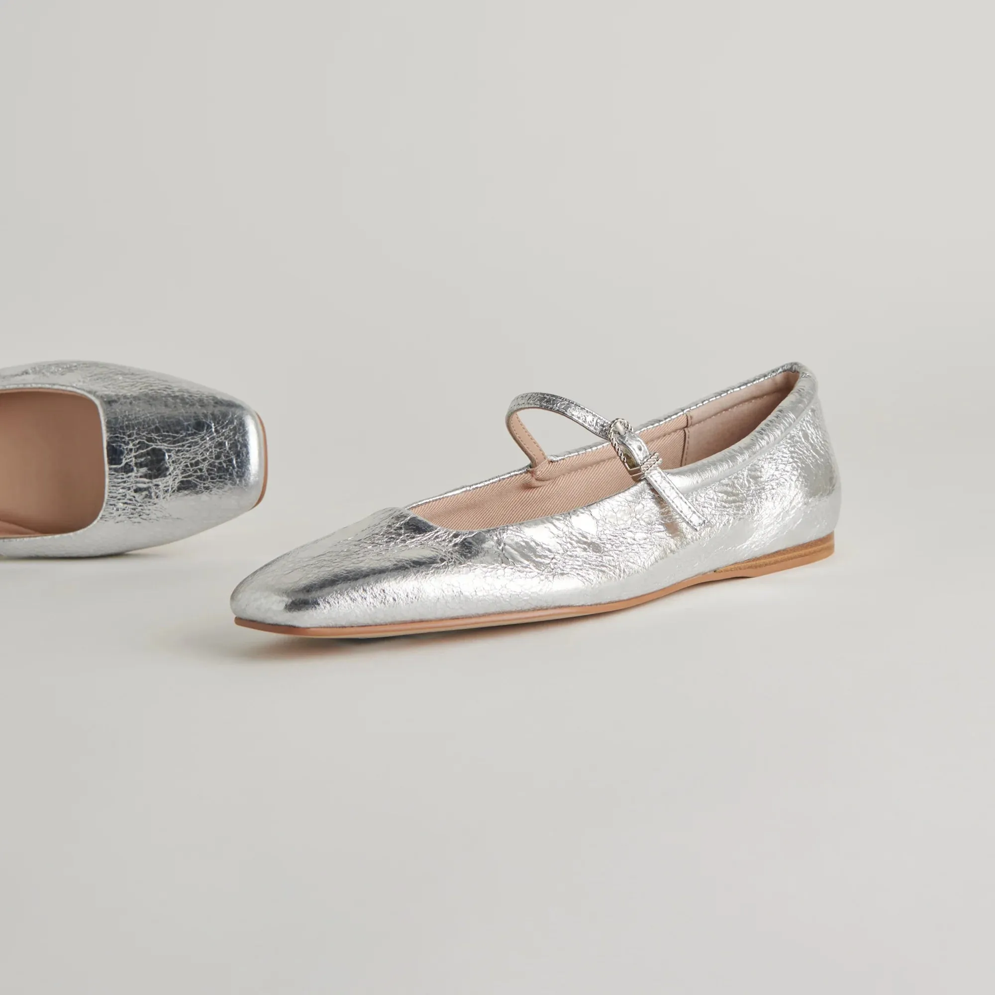 Dolce Vita Reyes Ballet Flats