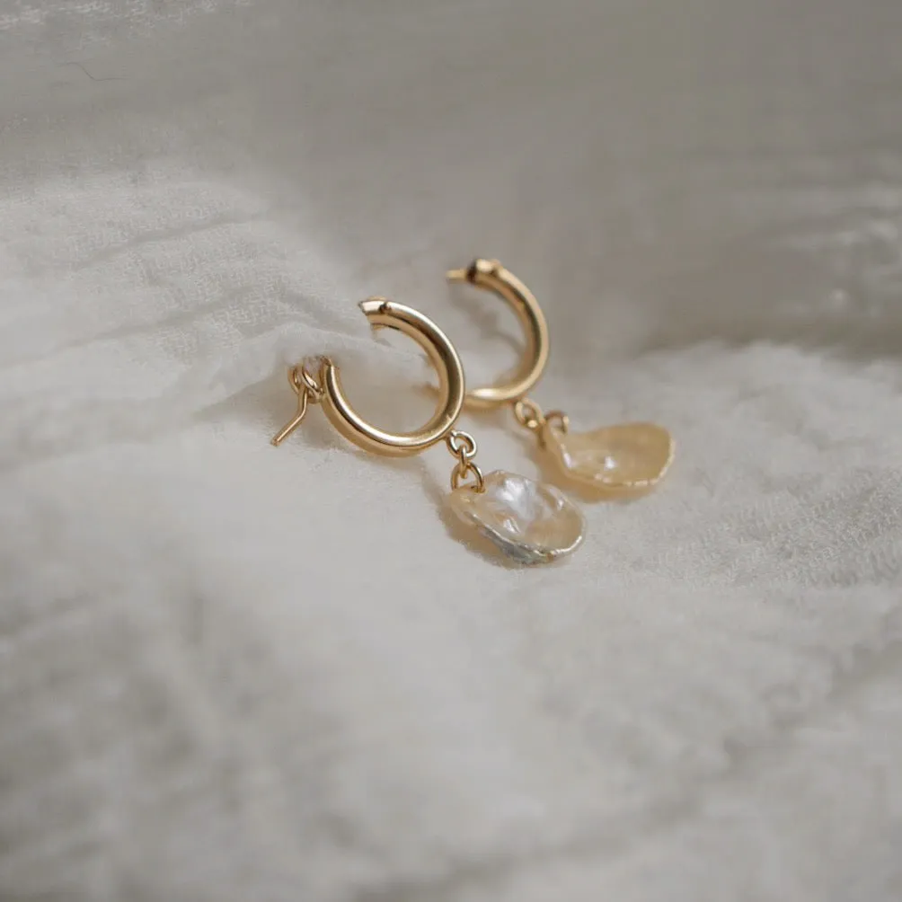 Keshi Pearl Huggie Hoop Earrings