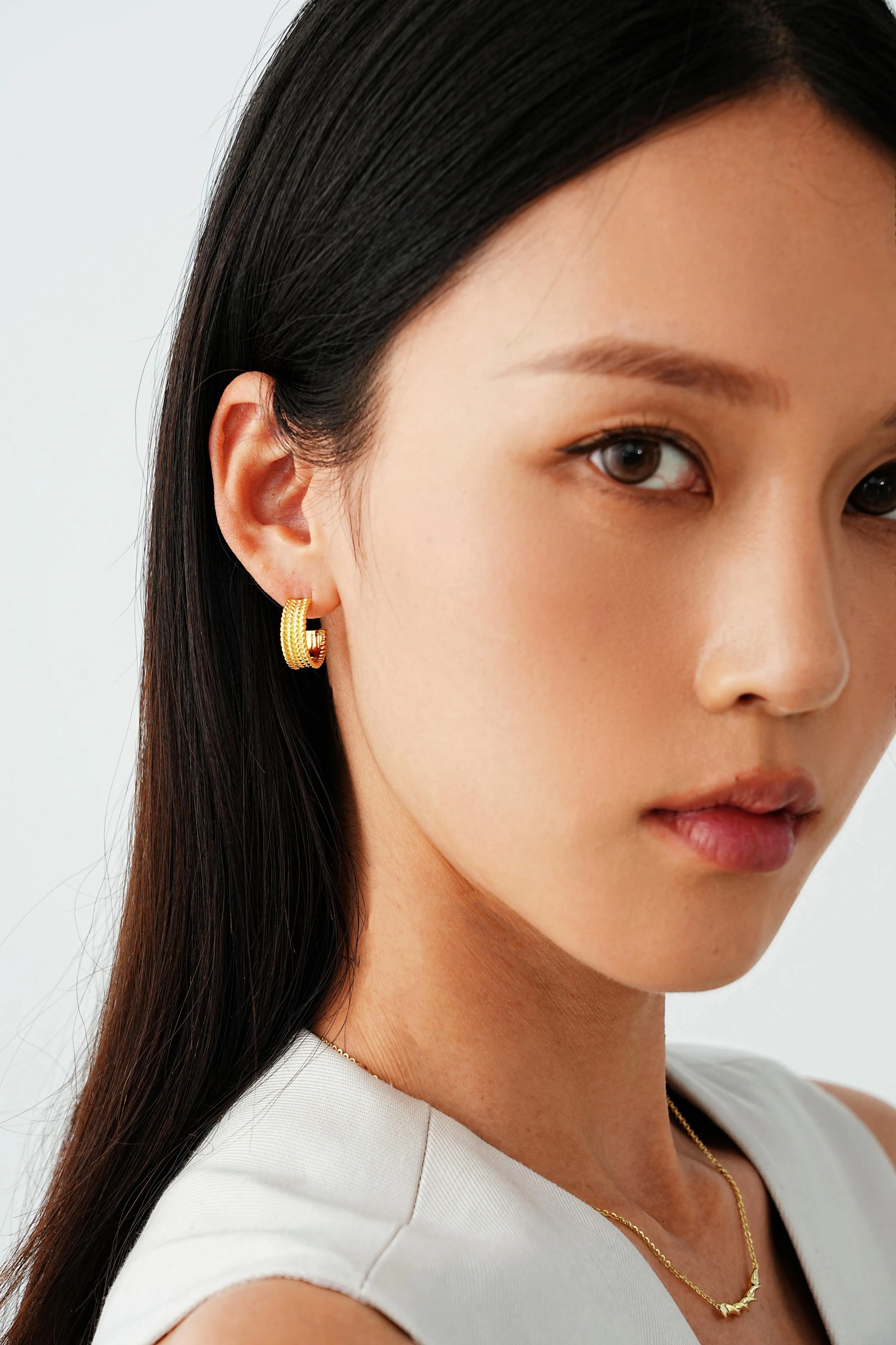 Mia Gold Huggie Earrings