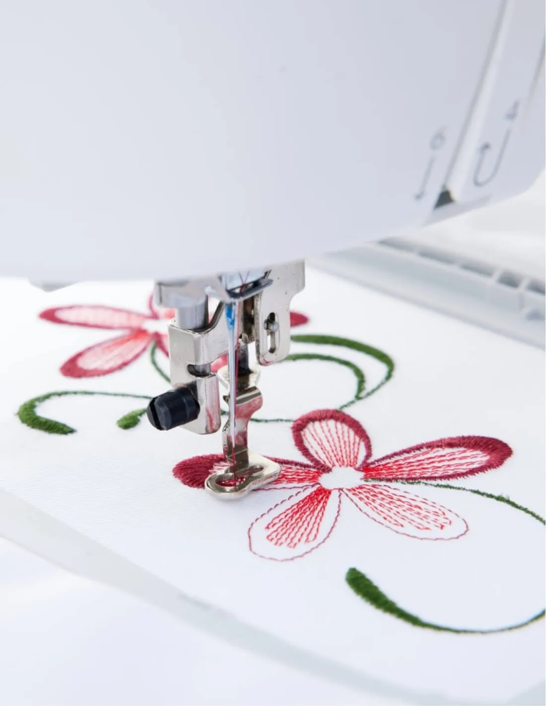 Singer SE9185 Sewing, Quilting and Embroidery machine with WIFI, colour touchscreen. Ex Display machine